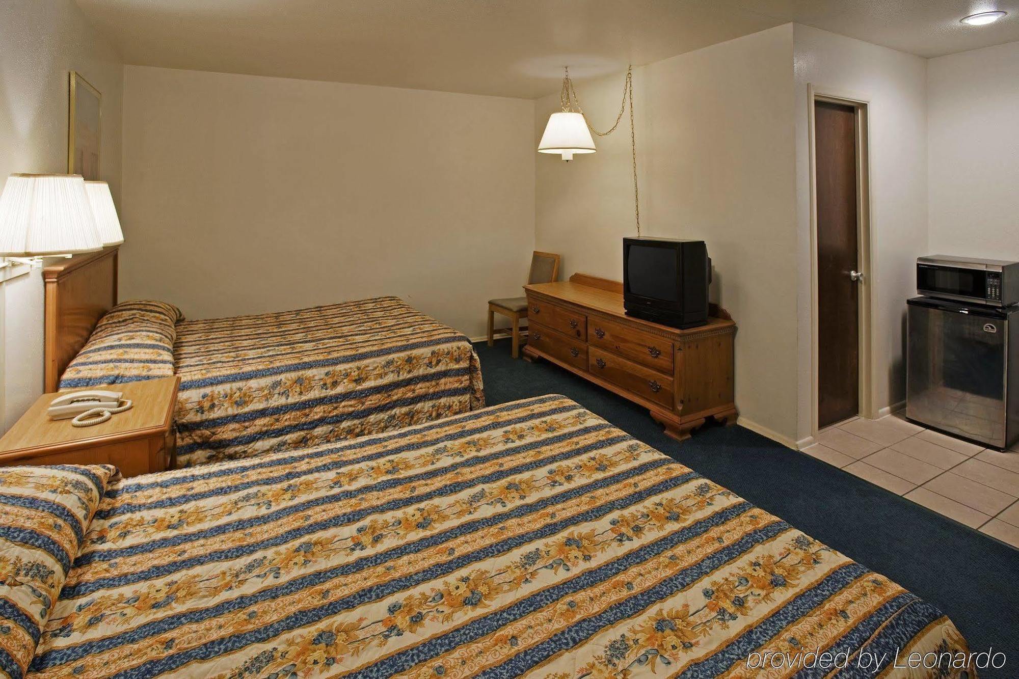 Regency Inn Hondo חדר תמונה